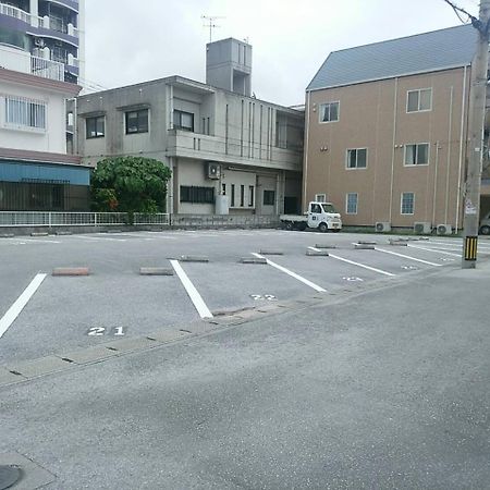 Seaside Hotel The Beach Chatan Esterno foto