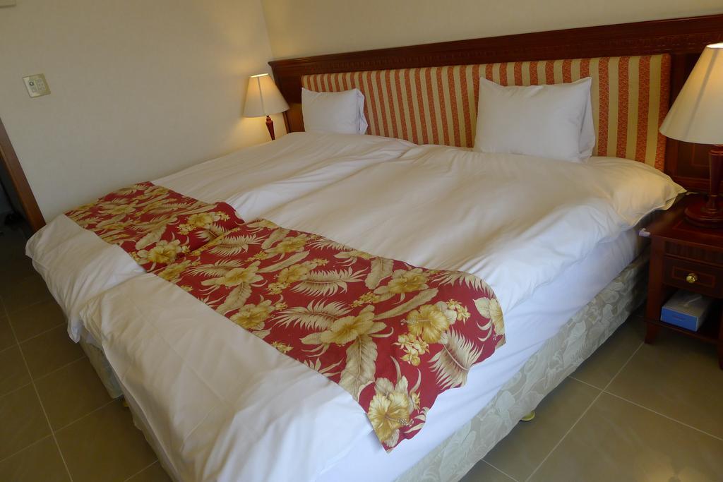 Seaside Hotel The Beach Chatan Camera foto